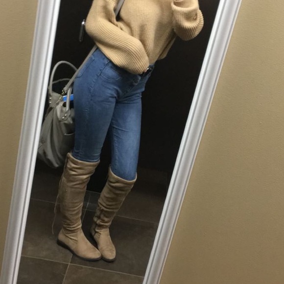 Forever 21 Knee High Boots - Picture 6 of 9